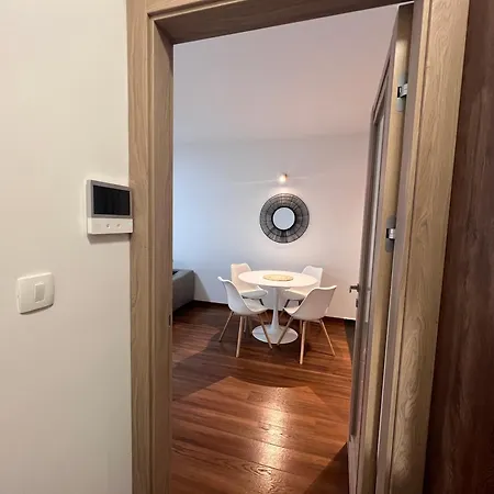 White Homes 1br/apt•master Quart Подгорица