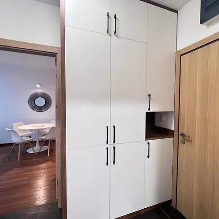 White Homes 1br/apt•master Quart Подгориця