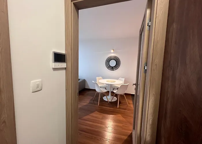 White Homes 1br/apt•master Quart Podgoriçe