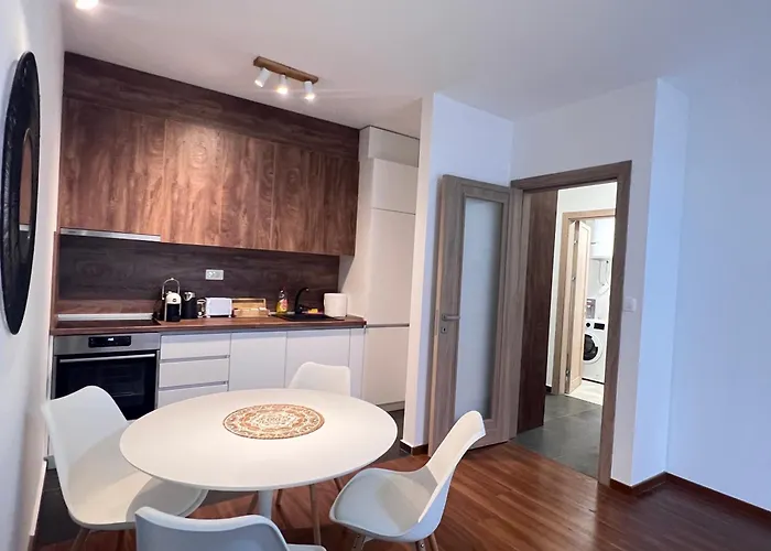 White Homes 1br/apt•master Quart * Podgorica