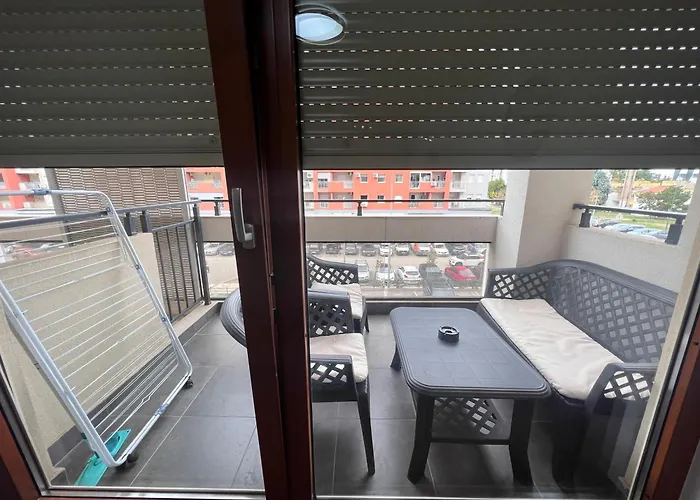 White Homes 1br/apt•master Quart Daire